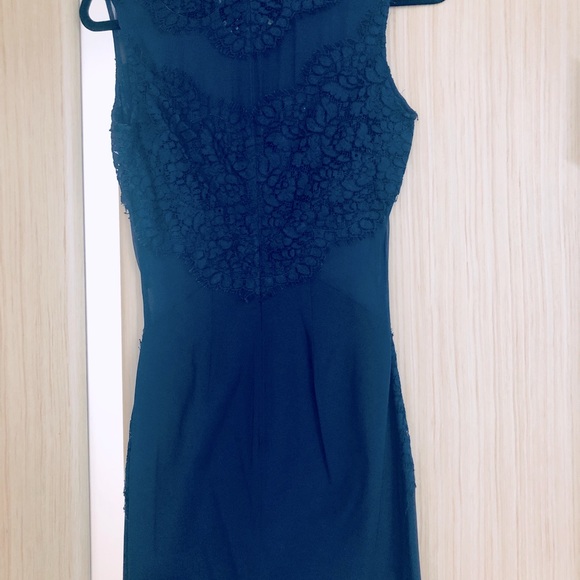 Lover the label (Australian) dress size 4 - Picture 7 of 9